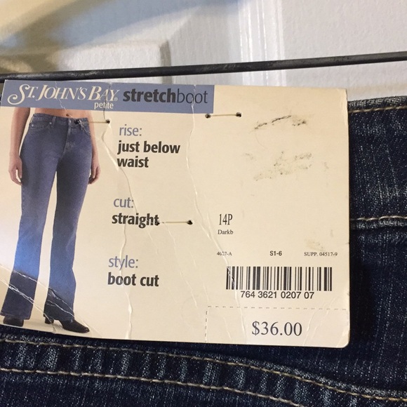 St. John’s bay stretch Jeans size 14 petite new - Picture 5 of 5